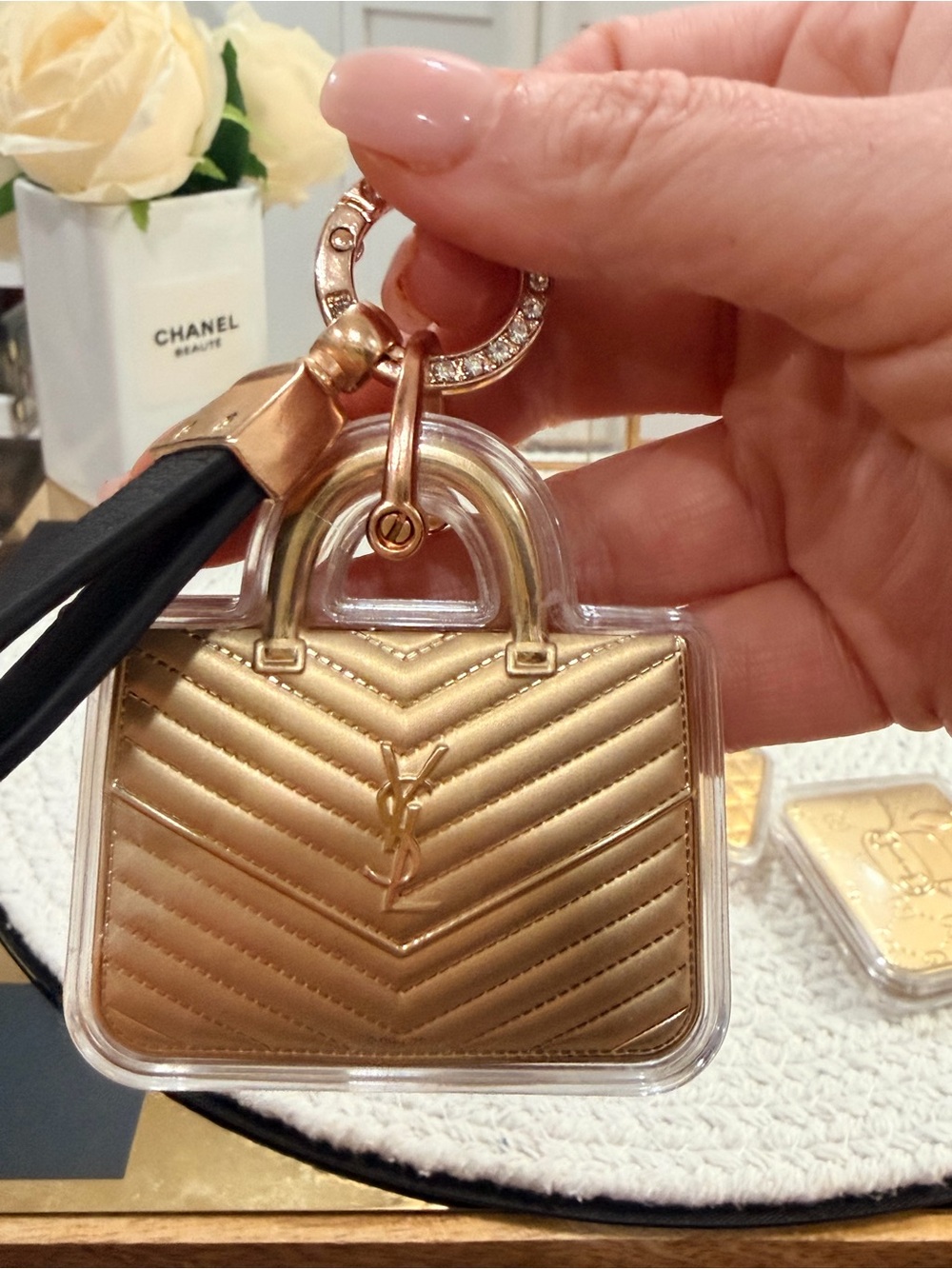 NEW | Encased 24K gold sealed Designer Logo Purse Keychain - pick from 3 designs - Picture 6 of 9